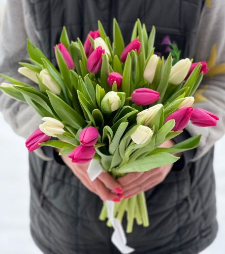 Букет тюльпанов "Хлоя" - купить в интернет-магазине с доставкой по Бежецку
